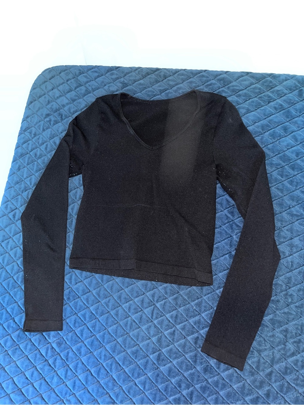 Black V-Neck Long Sleeve Slim Tee - Women’s Medium Casual Fitted Ribbed Shirt